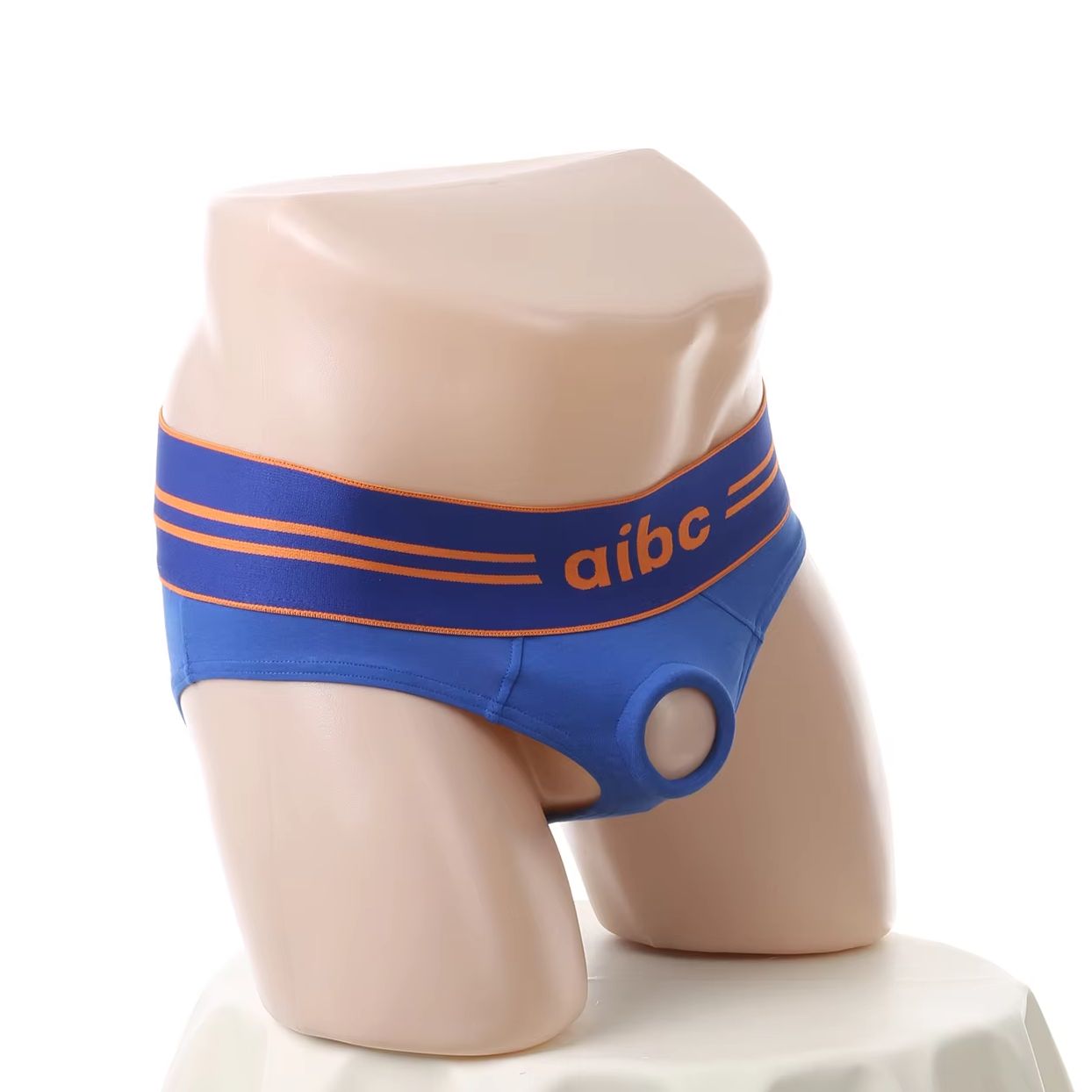 Herenslips met cockring, gat e - Wetsuit Men recensie en prijs