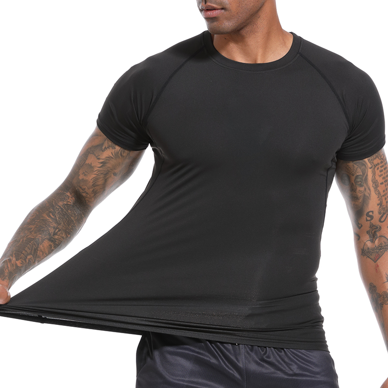 Compressieshirts met spinnenpr - Rash Guard recensie en prijs